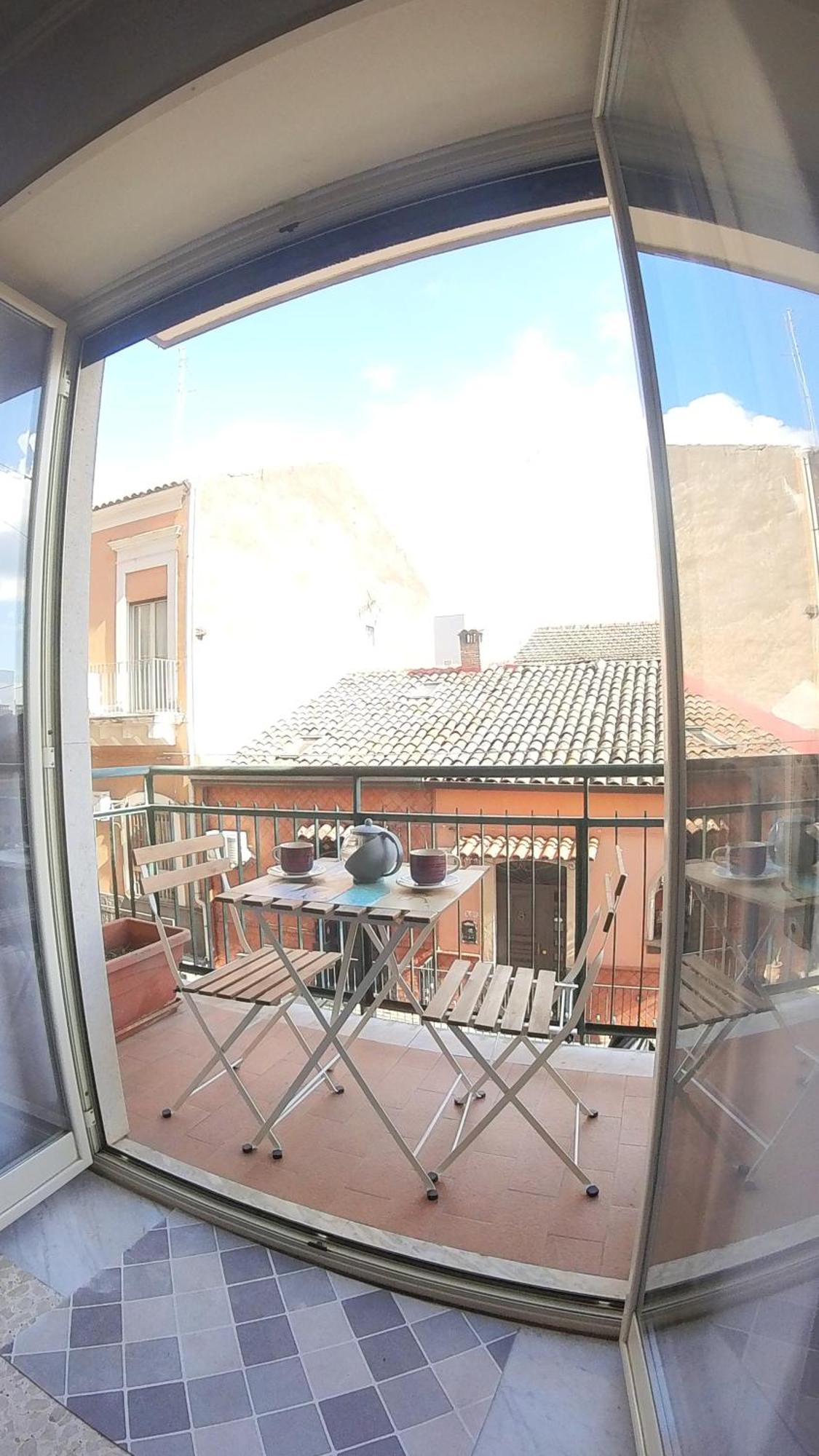 Nonno Francesco Rooms Catania Bagian luar foto